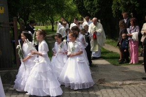 Prve svate prijimanie Opatova nad Vahom 2012 (4)