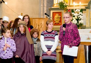 Jaslickova poboznost 2012 Opatova nad Vahom (14)