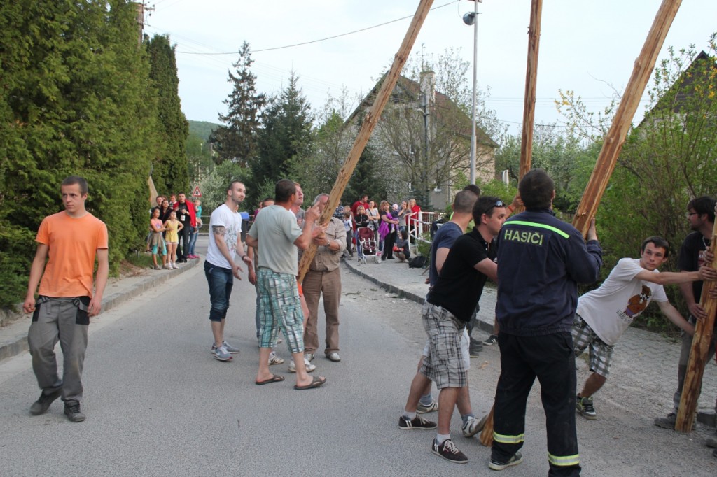Stavanie maja 2013 foto p Krajcovic (23)