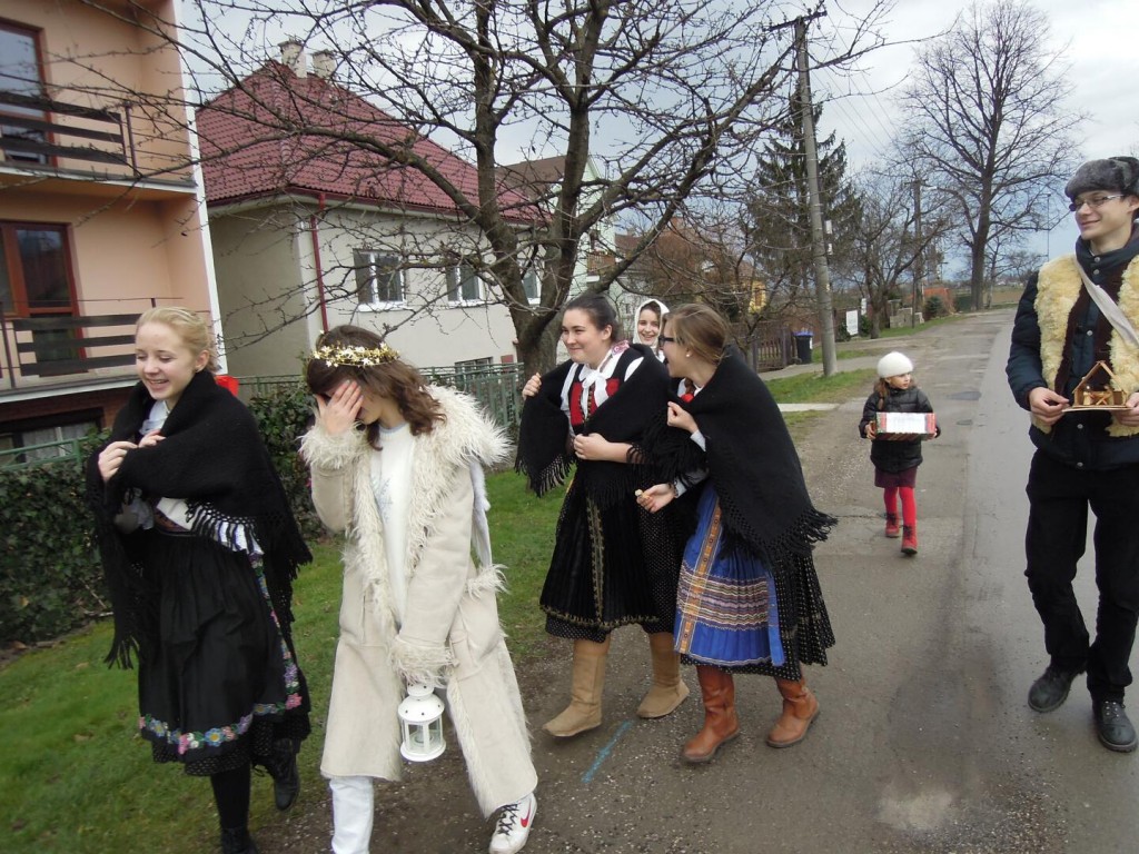 Koledovanie Dobra novina 26,12,2013 DH 006 (12)