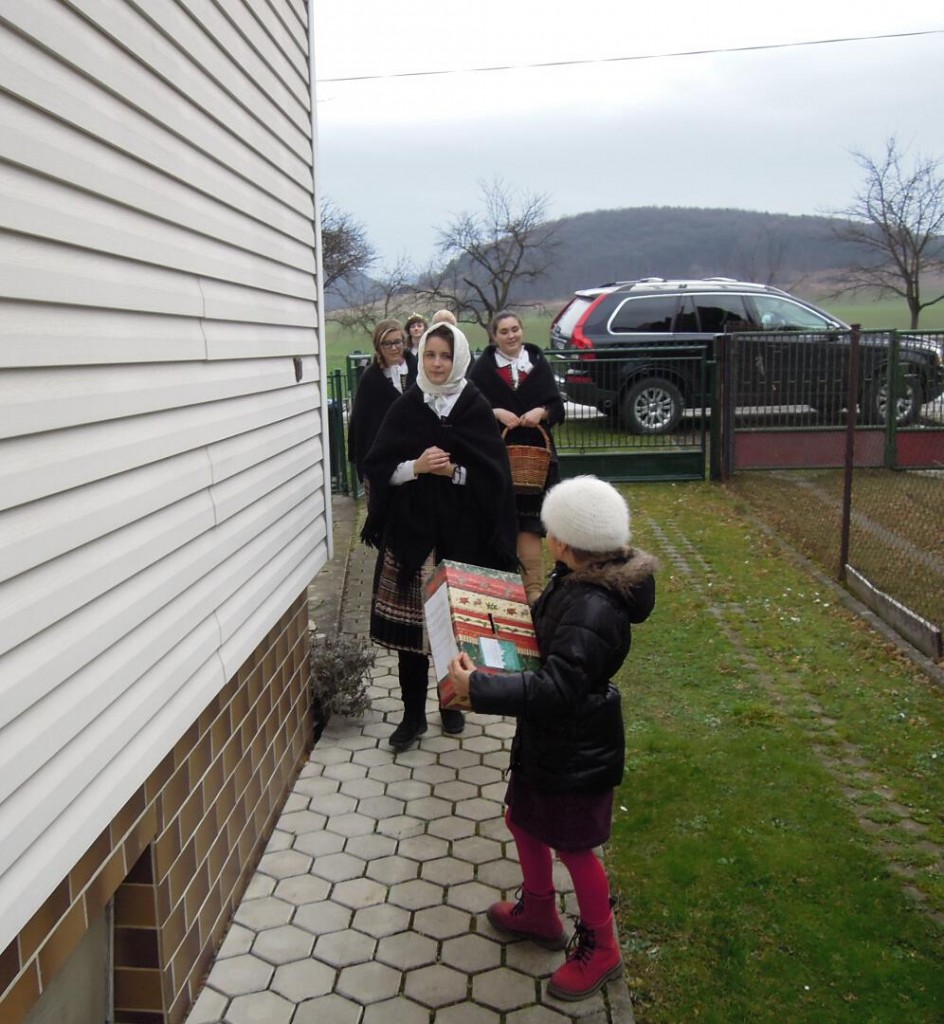 Koledovanie Dobra novina 26,12,2013 DH 006 (13)