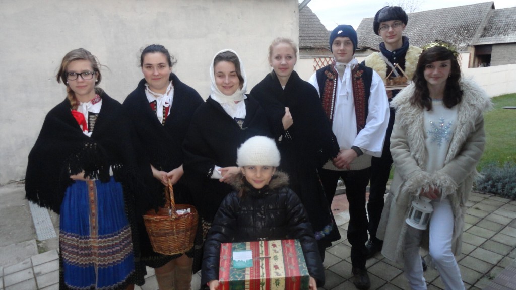 Koledovanie Dobra novina 2013 ZL (1)