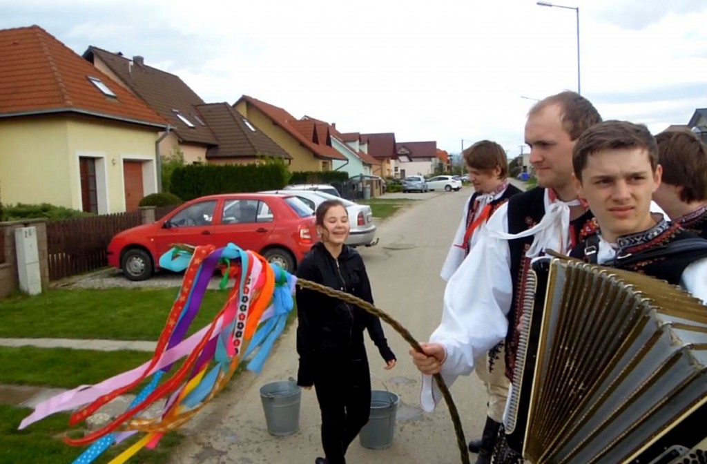 Velkonocna oblievacka 21.4.2014 fotoaparatom p. Dominika Hricku (49)