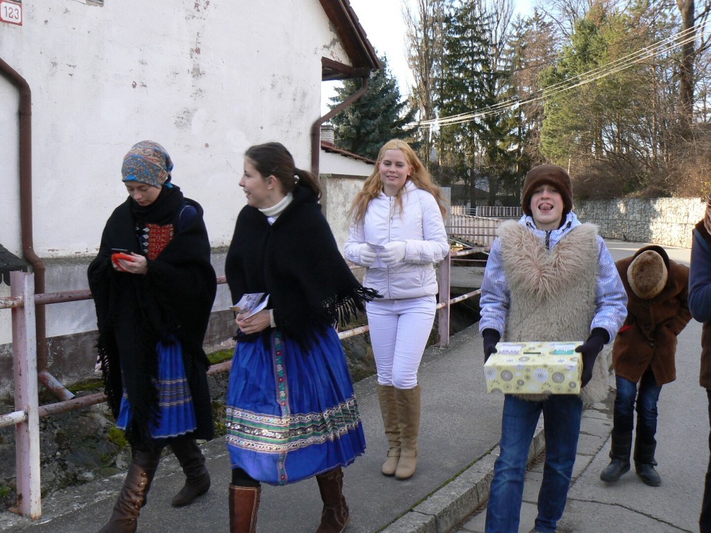 Koledovanie Dobra novina 26.12.2014 ZG (1)