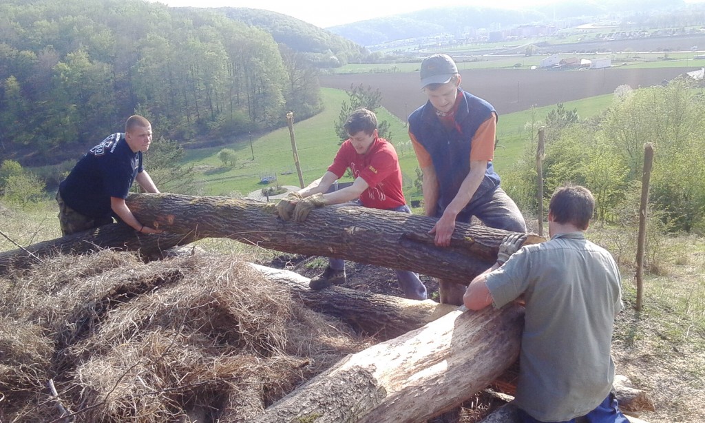 1 Palenie Dura 25.4.2015 A.T (20)