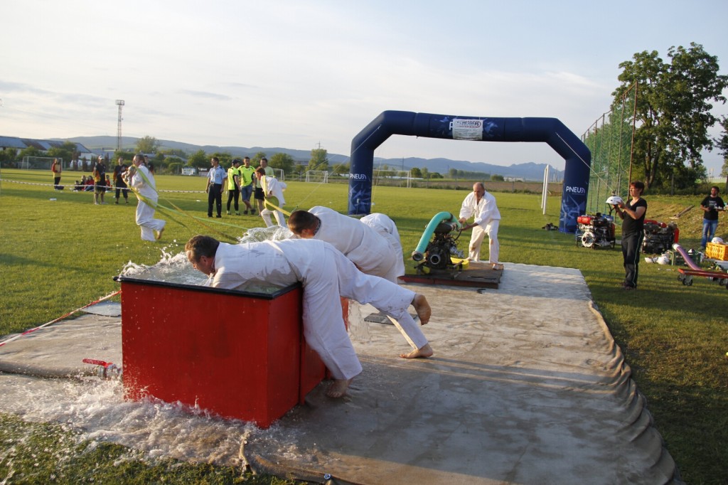 Sutaz DHZ 16,5,2015 Simona Krajcovicova (131)