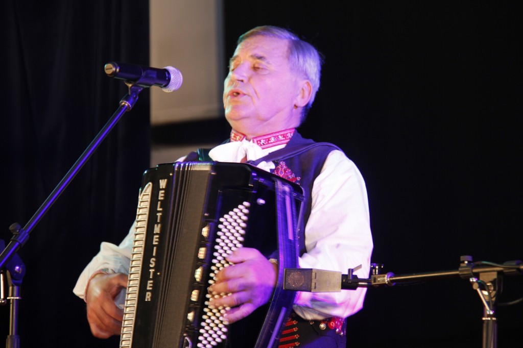 Opatovska harmonika 30.10.2015 J. K   (10)