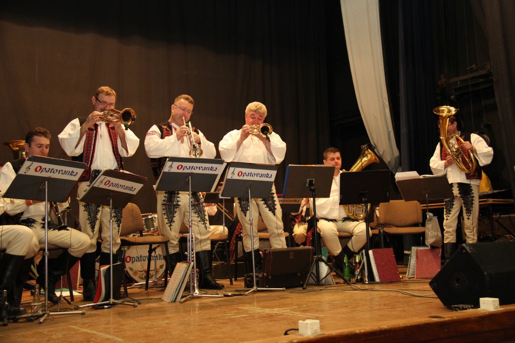 Pochovavanie basy 9.2.2016 J.K  (115)