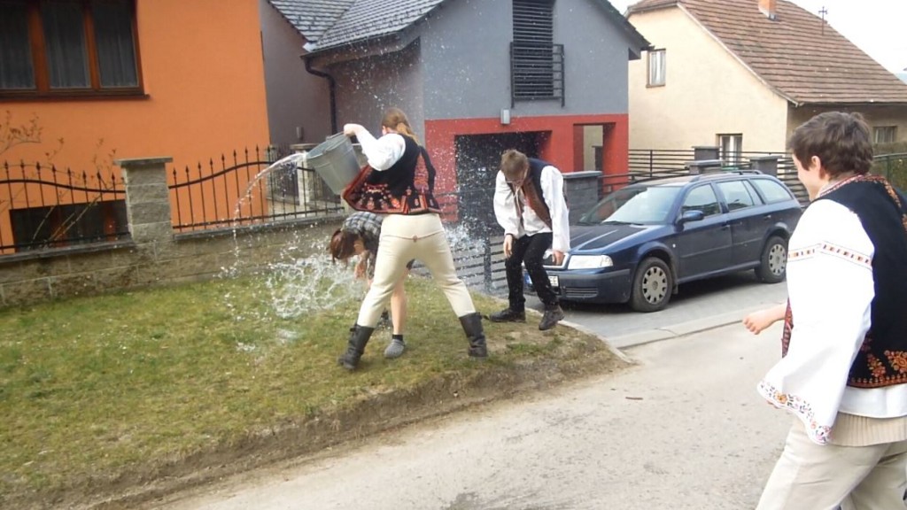 Velka noc oblievacka 28.3.2016  (11)